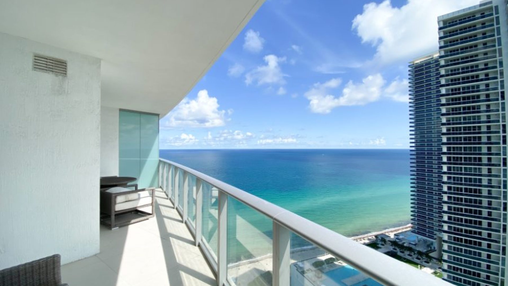 26th Floor with Ocean view (8)