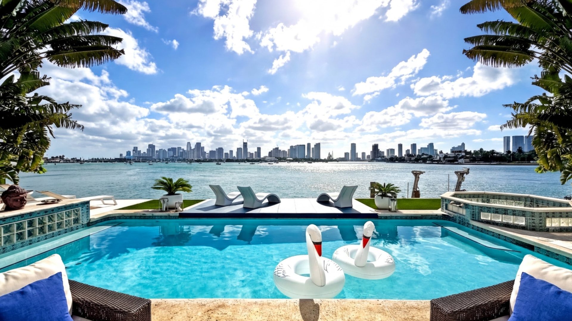 Mediterranean water view vibe in south beach 8
