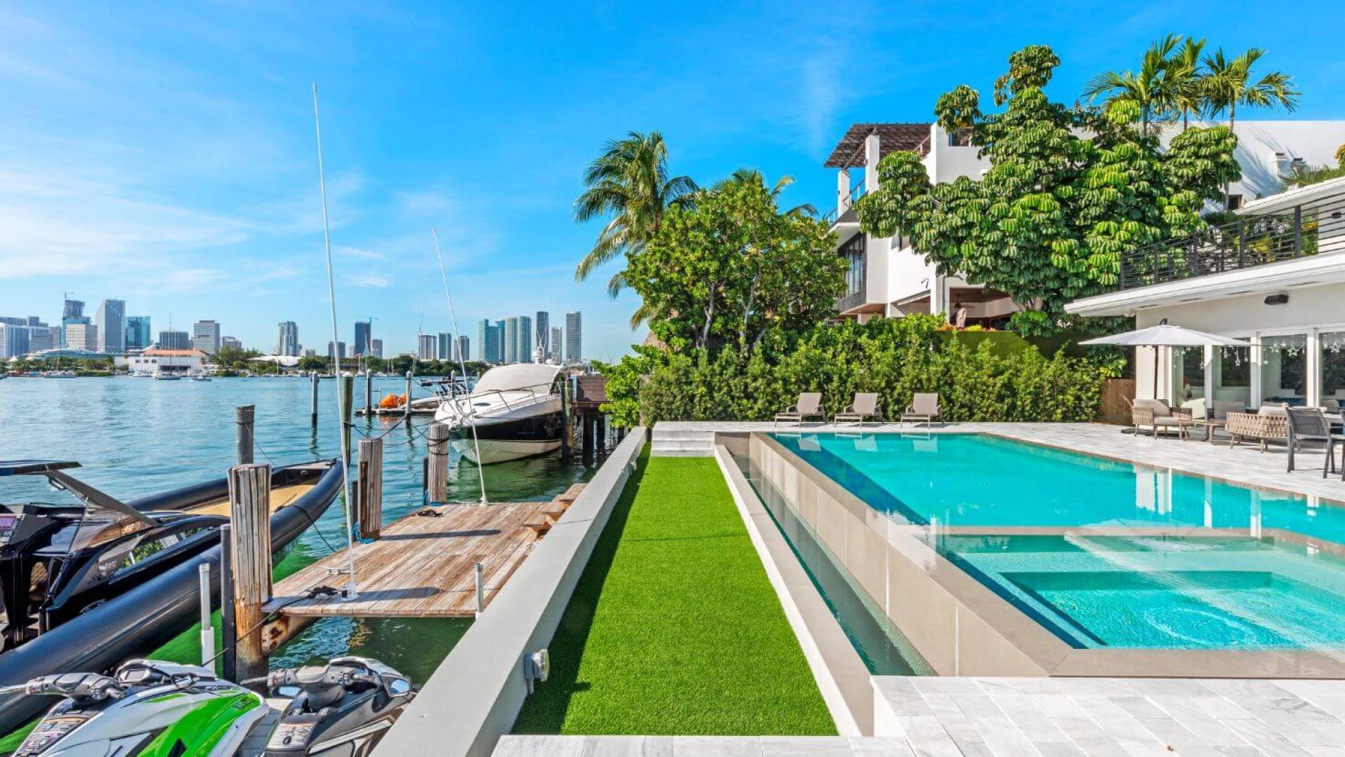 Miami Mansion (3)
