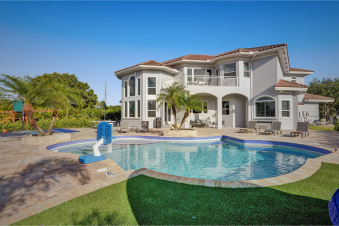 Playground Mansion_03